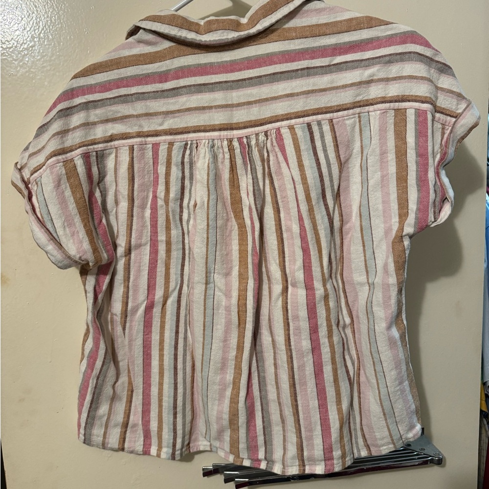 MAURICES button down top - Picture 3 of 4